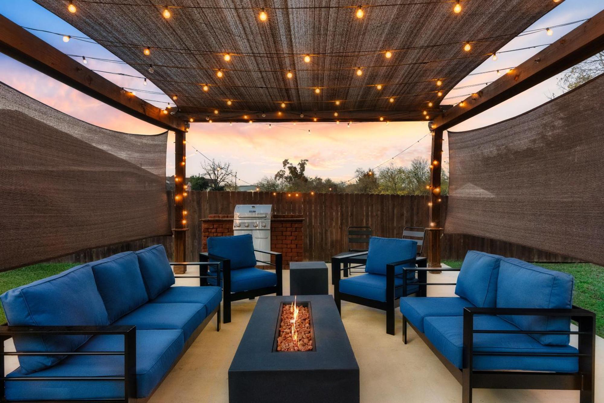 Stunning Family Home With Pool & Hot Tub - Sleeps 17 Pflugerville Exterior foto
